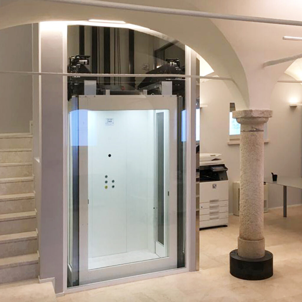 Windy do domu 2 Panoramic home lifts Suite NOVA Elevators Gallery 10